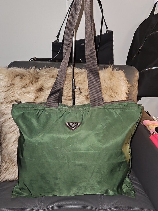 Prada Handbags - Low Start 🛑Prada Nylon Tote Bag